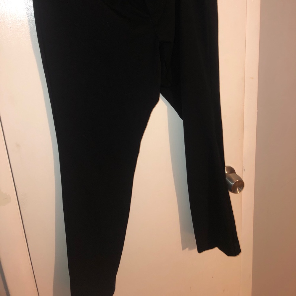 Black Maternity work pants. Size 8. Never worn.